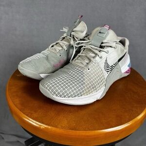 Nike‎ Metcon 8 Sneakers Women's Athletic Shoes Size 9 Gray DO9327-004